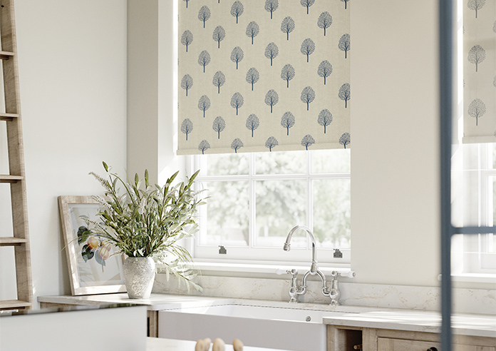 Emily Bond Yew Tree, Navy - Roller Blind - Image 5
